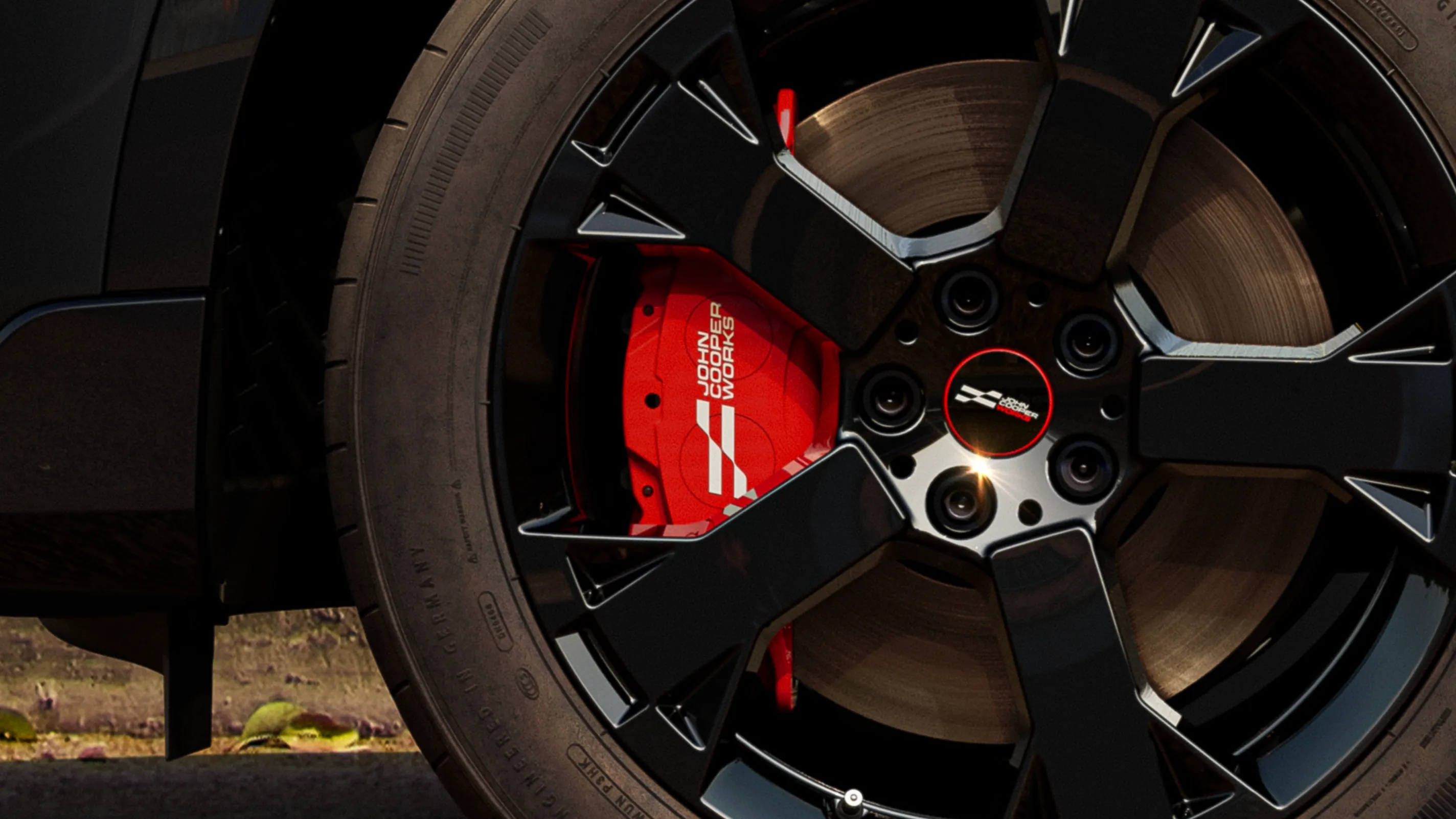 MINI John Cooper Works - U25 JCW Performance Brakes