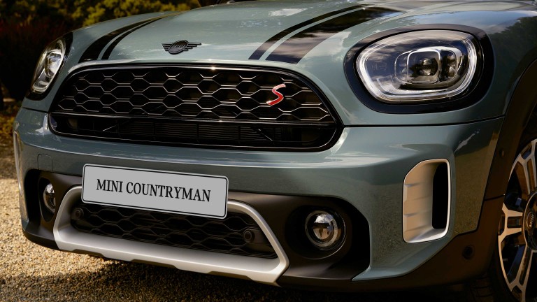 New MINI Countryman – front grille – bumper